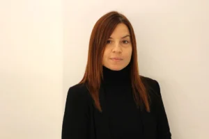 Alessia Manzo, Accoglienza e consulenza da Ottica De Cusatis a Salerno